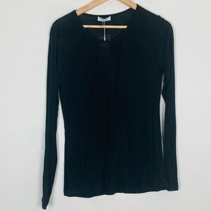 NWT Grenasilk black, long sleeve base layer silk top. Size large.